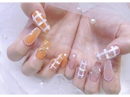 長さ出し ちゅるんネイル