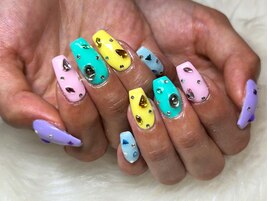 カラフルネイル ストーンネイル