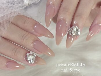 エミリア(EMILIA)/韓国・網紅・スキンカラー