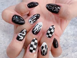 海外ネイル個性