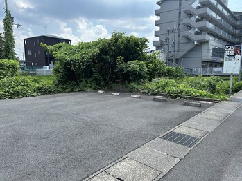 マリーズウィル(MARY's WILL)/3台停めるスペースがあります!