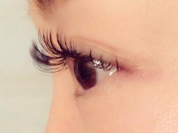 ネイルアンドアイラッシュサロン ティッシュ(tissue)の写真/初めての方におすすめ◎自まつ毛のような軽さ！【eyelashエアーセーブルシングル120本まで5500円】