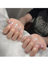 アミネイル(Ami Nail)/ワンホンガーリーネイル