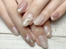 トゥーシェネイルズ(Touche'nails)/綺麗めパールネイル
