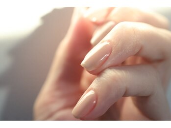 クロ(KURO)/スキンカラーネイル