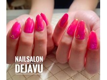 デジャヴ(Dejave)/ピンクベースのオーロラネイル