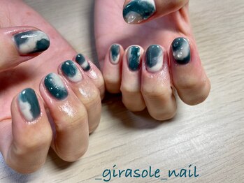 ジラソーレ(girasole)/マーブルネイル