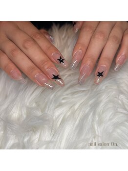 ちゅるん韓国ネイル