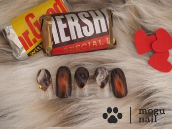 モグネイル(Mogunail)/バレンタインネイル/マーブル