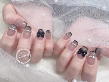 ルブリー(roovely)/シースルーネイル