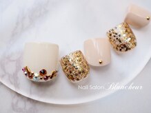 ネイルサロン ブランシュール(Nail Salon Blancheur)/ゴールドラメの大人フット