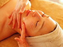 エクリュ 美顔 痩身専門サロン(ecru)/