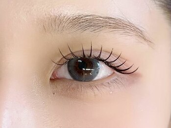 ニクシーアイブティック(Nixie Eye Boutique)/エクステパーマ/&Healthy