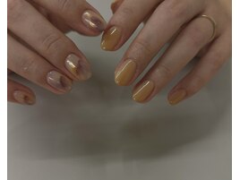 左右非対称ネイル