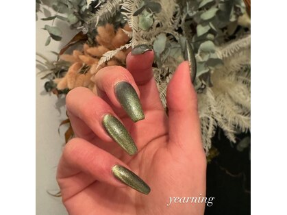 ヤーニング(yearning)の写真