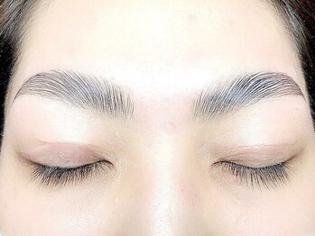 ミニョン 堺東店/毛流れ綺麗【BrowLift美眉矯正】