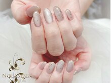 ノーラスリエン(Nolaslien)/マグネットネイル　麻布十番