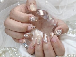 【Rika】秋カラーリゾートネイル