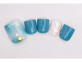 6000円　フットネイル