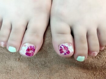 ビューティーサロン ルーナ(LUNA)/フット定額ネイル2本アート付