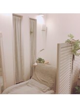 リラクゼーションサロン アロマ ラ ボーテ/エクステ施術スペース