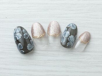 ポルタジョーイエ(Portagioie)/フラワーネイル