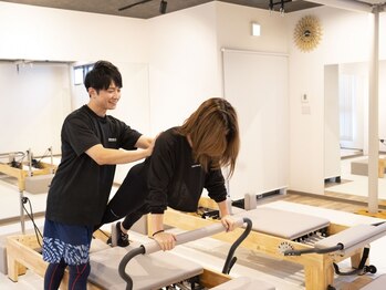 グランフィット 岡崎北(Granfit)の写真/身体を支える筋肉を鍛えることで、女性らしいしなやかなボディラインへ◎月額制で通いやすい♪