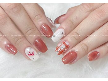 マグロ ネイルサロン/