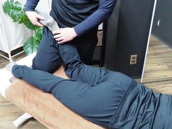 クラーレ(CURARE)/【施術写真】