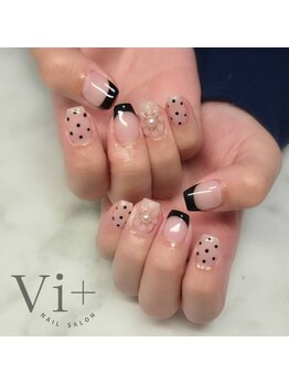 ビープラス(Vi+)の写真/《持ち込みデザインネイル¥6500～》理想や好きを詰め込んだデザインで、思わず見とれる指先に♪