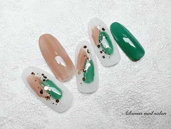 アダマス(Adamas)/塗りかけネイル