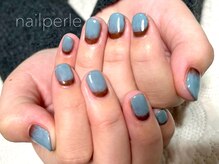 ネイル ペルレ(nail perle)/ブラウンとブルー
