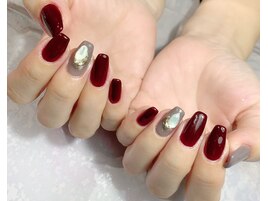 ボルドーレッド