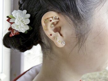 ソルシエール(Sorciere)の写真/《【耳つぼジュエリー】ハレの日コース/ジュエリー貼り放題》卒業式など一生に一度の大切な日に♪