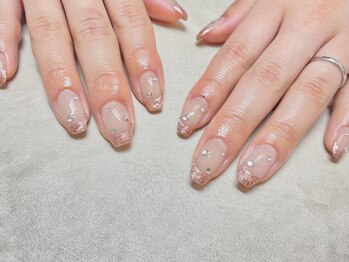 アール(R)/#フレンチネイル