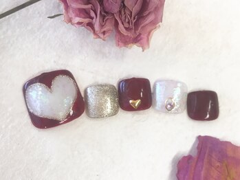 ナル バイ ネイルブレイク(Nalu by Nail Break)/ハートくり抜き×ボルドー