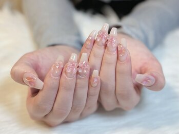 ケリーネイル(Keli Nail)/【キラキラチークリボンネイル】