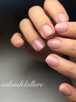 サロンドラリュール(Salon de L'Allure)/