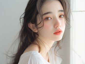 シュエット(Chouette)の写真/[垢抜け感◎]プロのアイリストが自信の持てる目元をご提案◎ハリウッドブロウ+パリジェンヌの似合わせeye♪