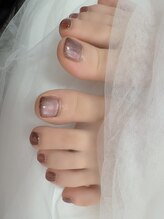 エクシアホワイトニング 岡山駅前店/フットネイル/ぷるマグ/秋ネイル