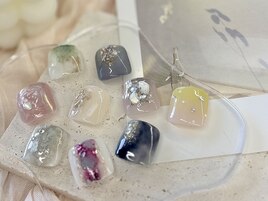 フットネイルアート2本付き