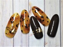 ホームネイルサロン 戸田 ミハ フルーラ(Home Nail Salon Mija Flura)/ラグジュアリー　￥7980　T134L