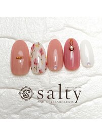 手書き花ネイル