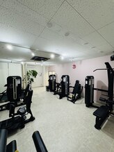 レクリエイター(Re:QREATOR)/フィットネス/筋トレルーム