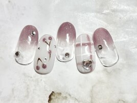 大人気のワンホンネイル