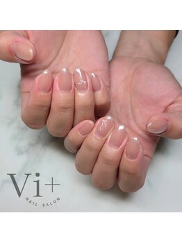 ビープラス(Vi+)の写真/上品可愛い指先を叶える《定額ネイル¥5000》オフィス、シンプルネイルに大人気♪自爪に優しいフィルイン◎