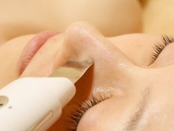 ホワイトサロンファミリア(whitesalon familia)/毛穴洗浄でつるつるに♪