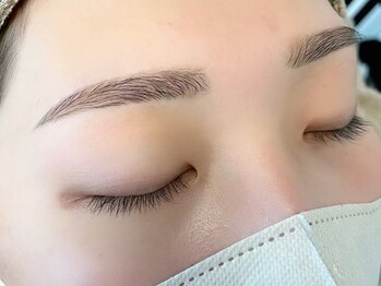 アッベリーナシーズ 松江店(abbellina×see's)の写真/眉毛はお顔の印象を変える大事なパーツ！骨格に合った美眉で垢抜け美人♪メイクの仕方もアドバイスします★
