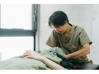 カーム整骨院(CALM整骨院)/頸椎の調整