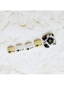 プリズムネイル(Prism Nail)/マリメッコ￥6500